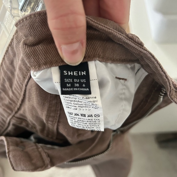 Women’s Brown Wide-Leg Jeans - Picture 3 of 3